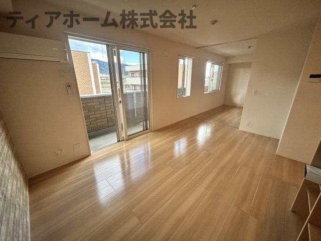 ドミール・ヨシダ・トロワの居間・リビング|リビングです