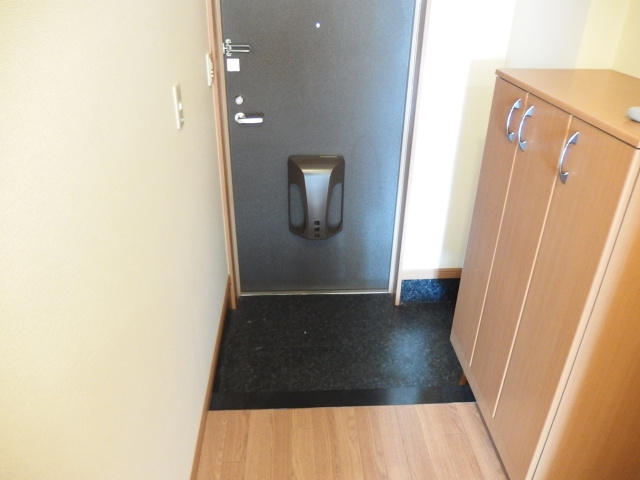 ハーモニーヒルズの玄関