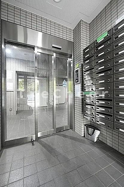 エヴェナール茗荷谷のエントランス