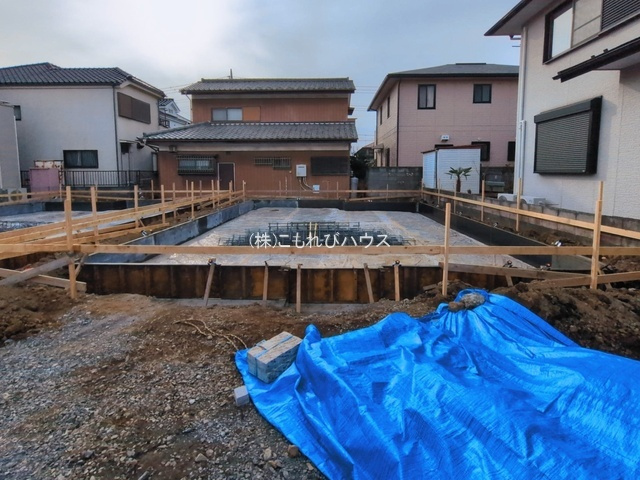 上尾市浅間台　新築一戸建て　タマタウン　01の駐車場|撮影：'26/03/13