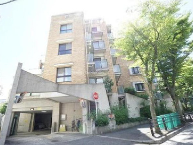 パレシェール苦楽園北夙川通りの外観