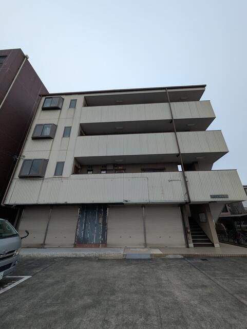 ファミールＡＲＡＫＡＷＡ