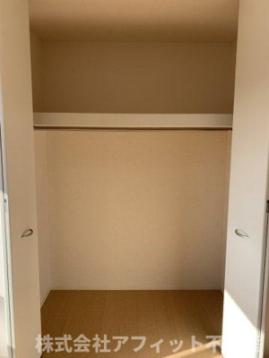 【その他】 | ウィット西深津　B棟 | 洋室6帖のクローゼット