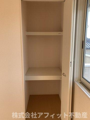 【その他】 | ウィット西深津　B棟 | 洋室4.5帖の収納