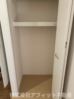 【その他】 | ウィット西深津　B棟 | 玄関収納
