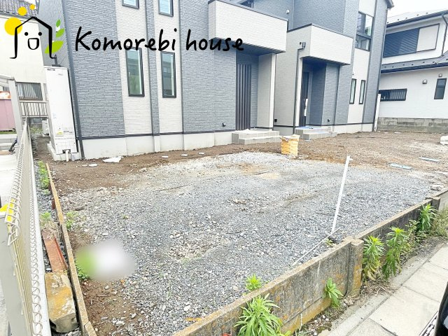 上尾市浅間台　新築一戸建て　タマタウン　02の駐車場|駐車場があるので、車を買う予定の方も安心です
