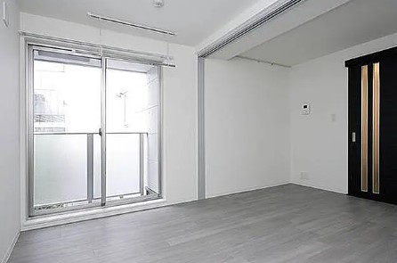 リベルタ東新宿