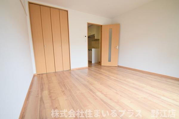 ＨＯＰＥＴＯＷＮの洋室
