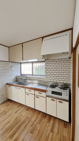 毘沙門台貸家のキッチン