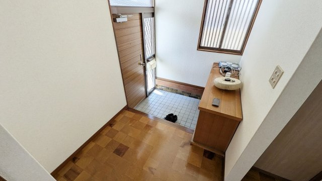 毘沙門台貸家の玄関