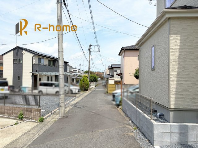水戸市西原1丁目　新築戸建て　A号棟の前面道路含む現地写真|堂々！建物完成♪実際のお部屋をご見学可能です♪
ご見学が一番の資料！お気軽にお問い合わせ下さい♪
