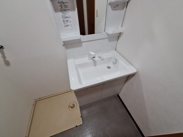 サンハイム石田の独立洗面台