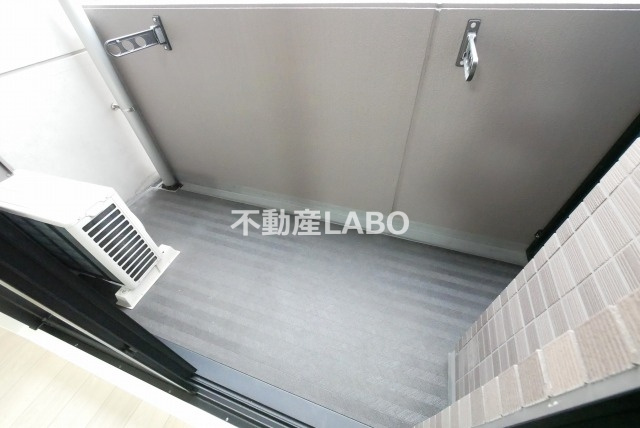 S-RESIDENCE難波Brillerのバルコニー