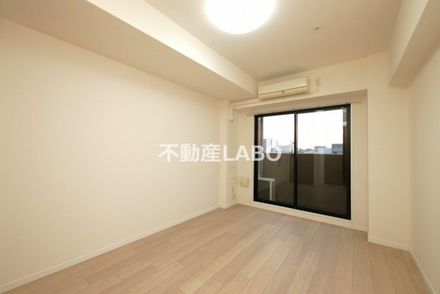 S-RESIDENCE難波Brillerの居間・リビング