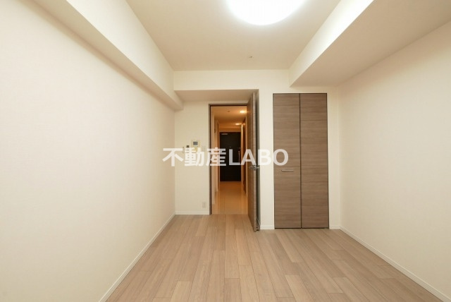 S-RESIDENCE難波Brillerの寝室