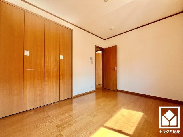 大津市松が丘6丁目の寝室