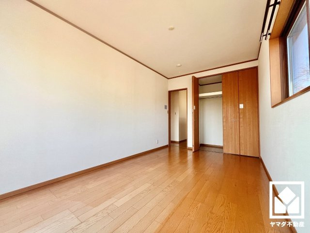 大津市松が丘6丁目の洋室