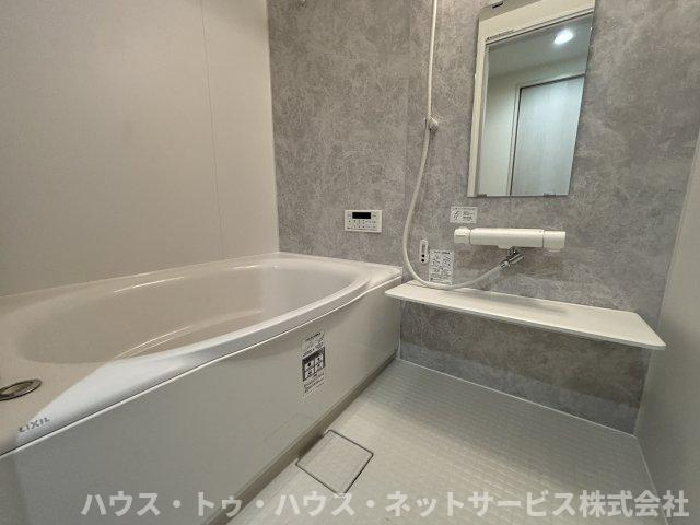 リーブルファイン柏高田の浴室