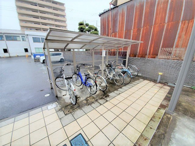 【エントランス】 | クレアコート B棟