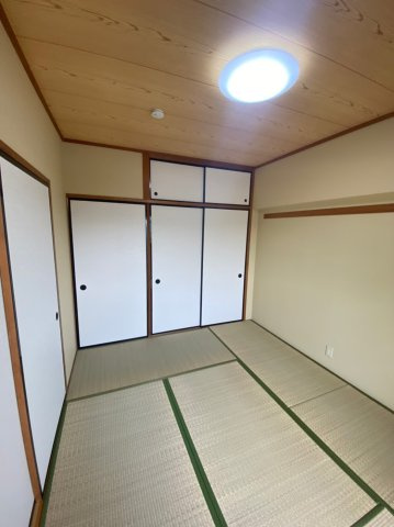 サンヨウハイネスの和室