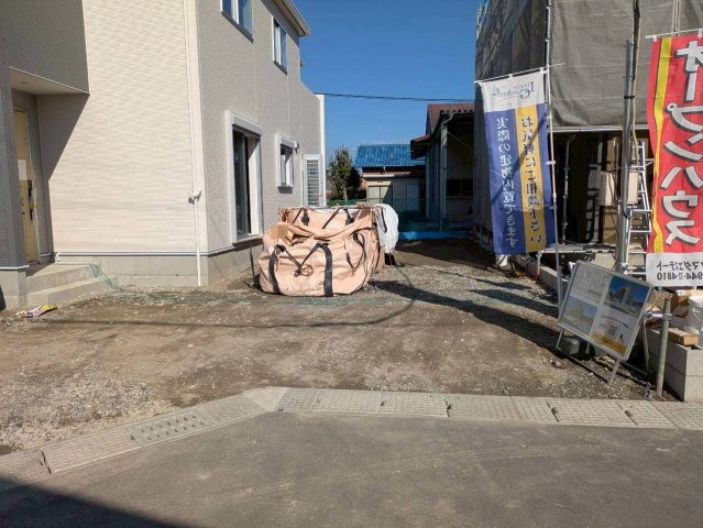 柳川市三橋町柳河の新築一戸建の前面道路含む現地写真