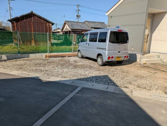 柳川市三橋町柳河の新築一戸建の駐車場