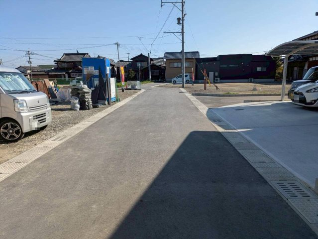 柳川市三橋町柳河の新築一戸建の前面道路含む現地写真