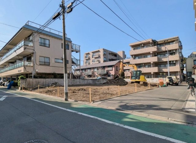 板橋区東新町 全4区画 1号地の外観|南側約6.5ｍ公道×東側約4ｍ道路に面する全4区画
光と風を享受する快適な立地
　～今回2区画分譲～