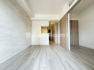 【居間・リビング】 | コンフォリア・リヴ北浜高麗橋 | おしゃれな居間です