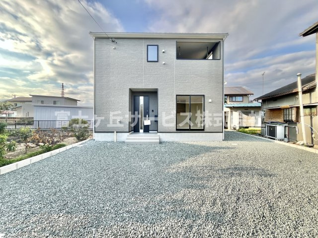 浜松市浜名区平口 新築一戸建て 2号棟:外観