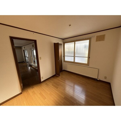 【洋室】 | 清田5条2丁目戸建
