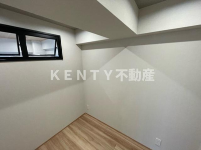 【寝室】 | 洗足池マンション | 洋室です