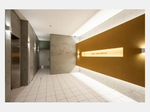 BLANC TOUR HAKATA（ブラントゥーレハカタ）のエントランス