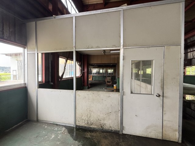 茄子川　貸倉庫・工場