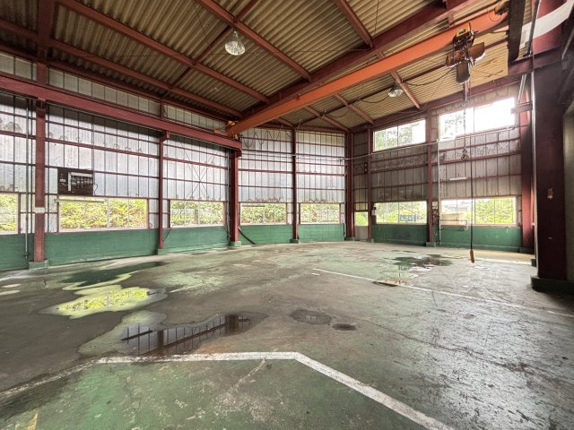 茄子川　貸倉庫・工場