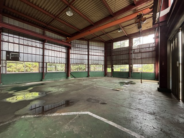 茄子川　貸倉庫・工場