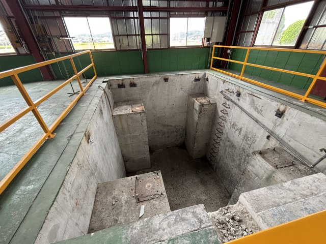 茄子川　貸倉庫・工場