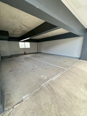 【駐車場】 | フラット34茨木