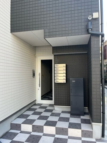プライム神戸垂水のエントランス