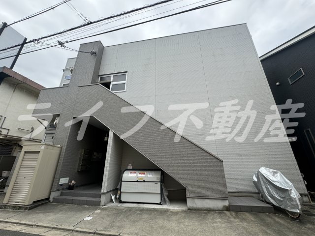 Y&Mアルタイル花園本町の外観|おしゃれな外観です