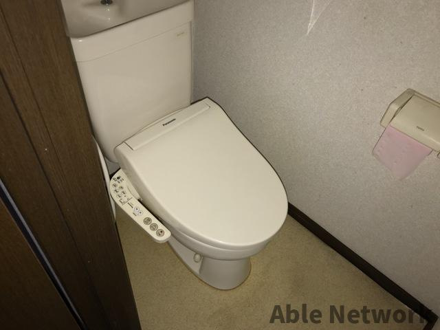 ブランドール木滝Aのトイレ|温水洗浄暖房便座