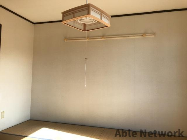 ブランドール木滝Aの和室|洋室と隣り合わせの和室です！