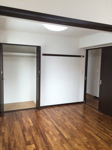 クオーレの洋室