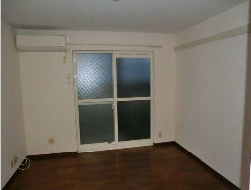 ウエスト　アシュールの居間・リビング