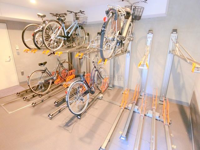 CHARMANT LUMIEREシャルマンリュミエールのその他共用部分|屋内駐輪場