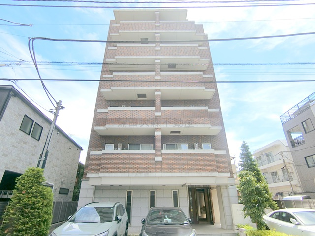 CHARMANT LUMIEREシャルマンリュミエールの外観