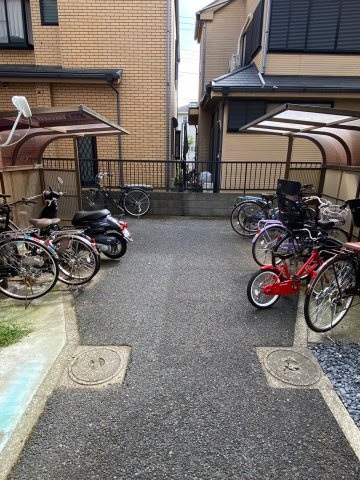 第二湯浅マンションのその他|駐輪場