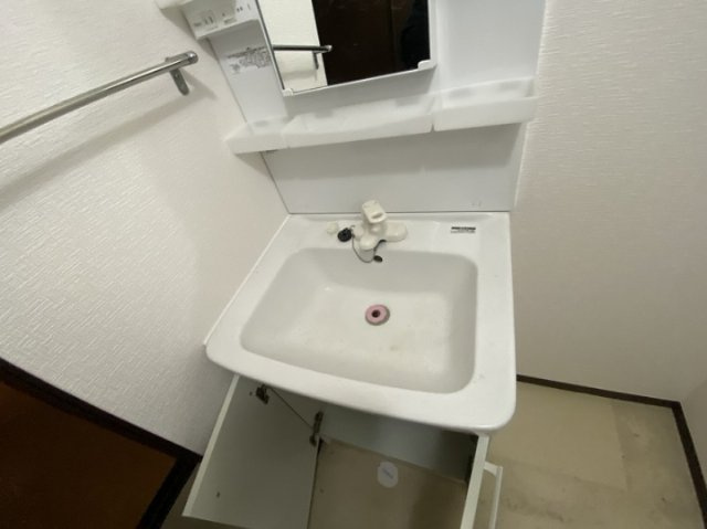 第二湯浅マンションの洗面所