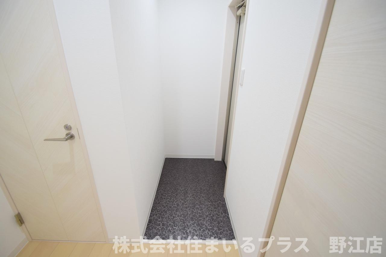 コンフォート菊水通の玄関