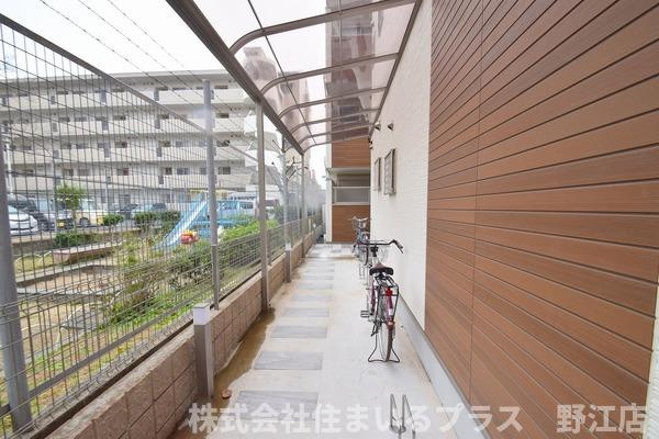 コンフォート菊水通のエントランス